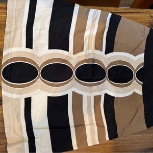 Merona Black and Cream Skirt